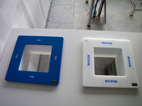 contentores com orifícios para recolha de resíduo contentores com orifícios para recolha de resíduo