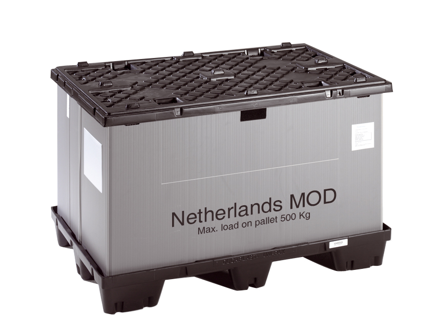 Embalagens para a retirada das forces holandesas do Afeganist&atilde;o